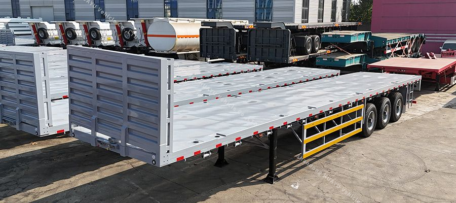 Remorque à plat de 13,6 m